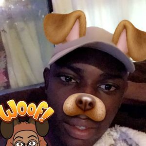 Meet your Posher, Derrick